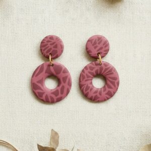 1 par de pendientes mosaico rosas modelo Diana con pan de oro