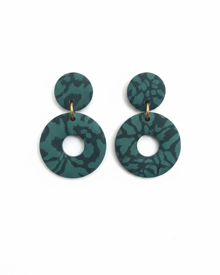 1 par de pendientes de arcilla polimerica Diana verde